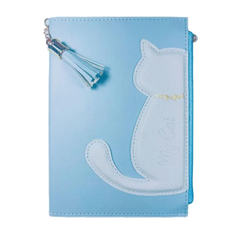 VICTORIA'S JOURNALS 125-2128 FERMUAR BÖLMELİ KEDİLİ GEÇMELİ VEGAN KAPAKLI 13X18 100 GR. 160 SAYFA ÇİZGİLİ DEFTER MAVİ