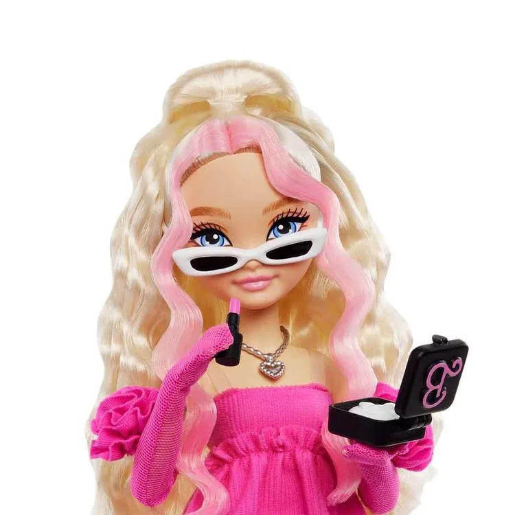 BARBIE HYC21 DREAM BESTIES ANA KARAKTER BEBEKLERİ MALIBU