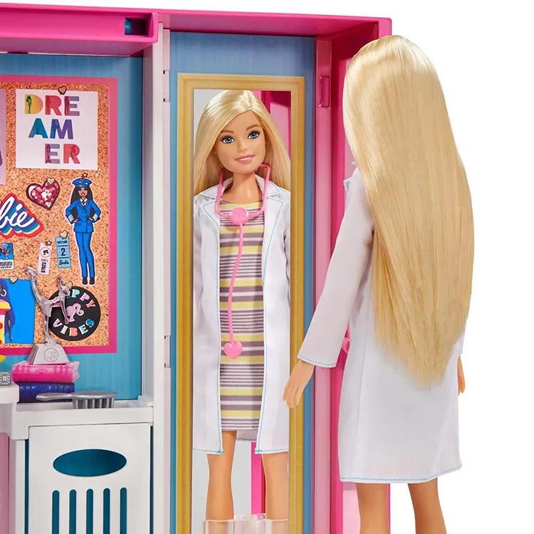 MATTEL GBK10 BARBIE'NİN RÜYA DOLABI OYUN SETİ