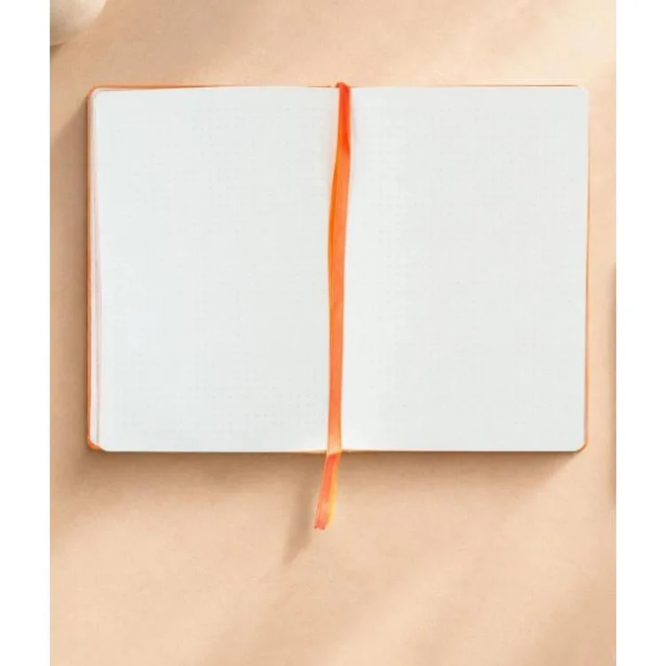 VICTORIA'S JOURNALS 126-2647 FLEUR VEGAN DERİ SERT KAPAK A5 120gr.80P. NOKTALI DEFTER - SİYAH