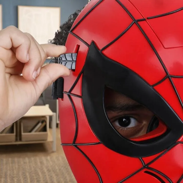 HASBRO F8839 MARVEL SPIDERMAN ELEKTRONİK MASKE 5+