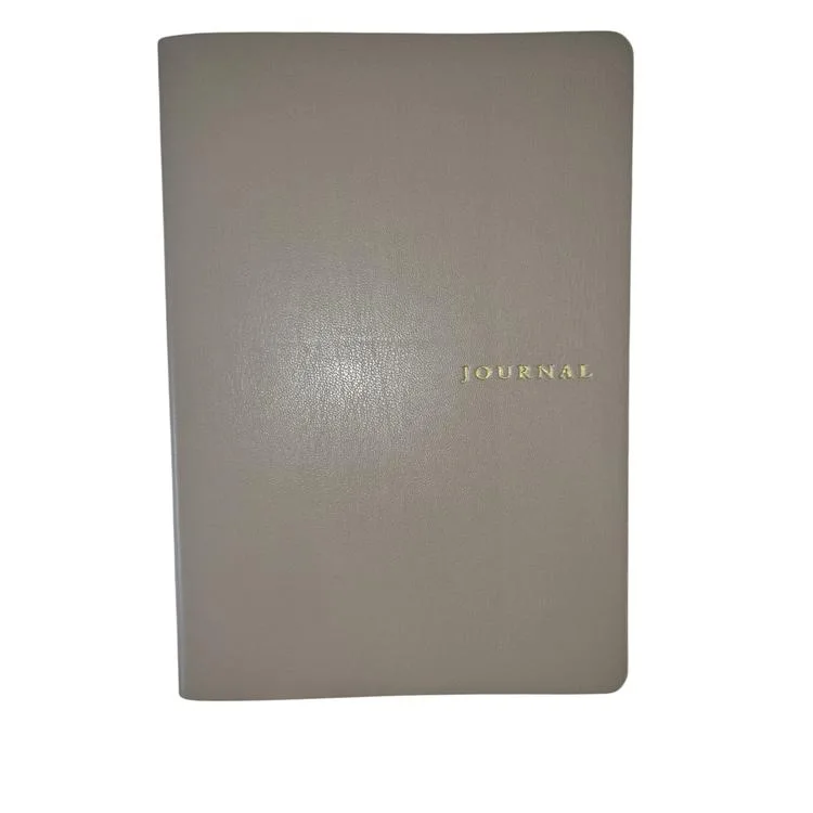 VICTORIA'S JOURNALS SMYTH ART 126-2801 ESNEK KAPAK A5 100gr. 96YP. ÇİZGİSİZ (DÜZ) KENAR DESENLİ DEFTER BEJ