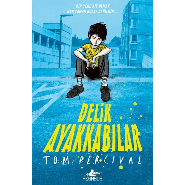 DELİK AYAKKABILAR