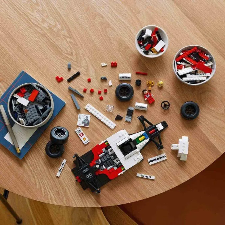 LEGO ICONS 10330 MCLAREN MP4/4 AYRTON SENNA 693 PARÇA