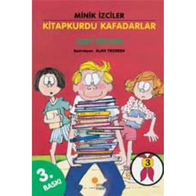 MİNİK İZCİLER-3: KİTAPKURDU KAFADARLAR