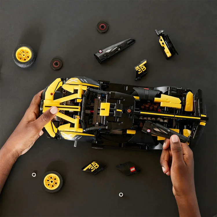 LEGO TECHNIC 42151 BUGATTI BOLIDE 905 PARÇA 9+