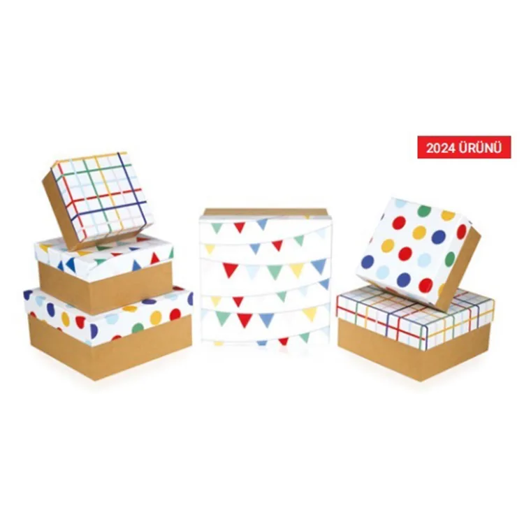 GIPTA JOLLY KARE HEDİYE KUTUSU BX1687 C 180x180x95mm