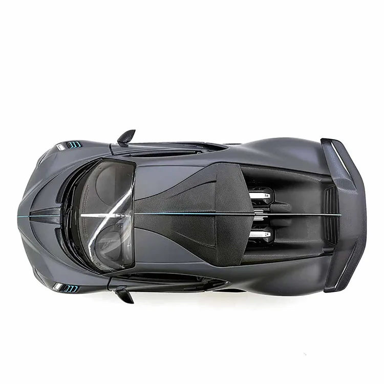 RASTAR S01031933 1:14 UZAKTAN KUMANDALI IŞIKLI ARABA BUGATTI DIVO KUTULU
